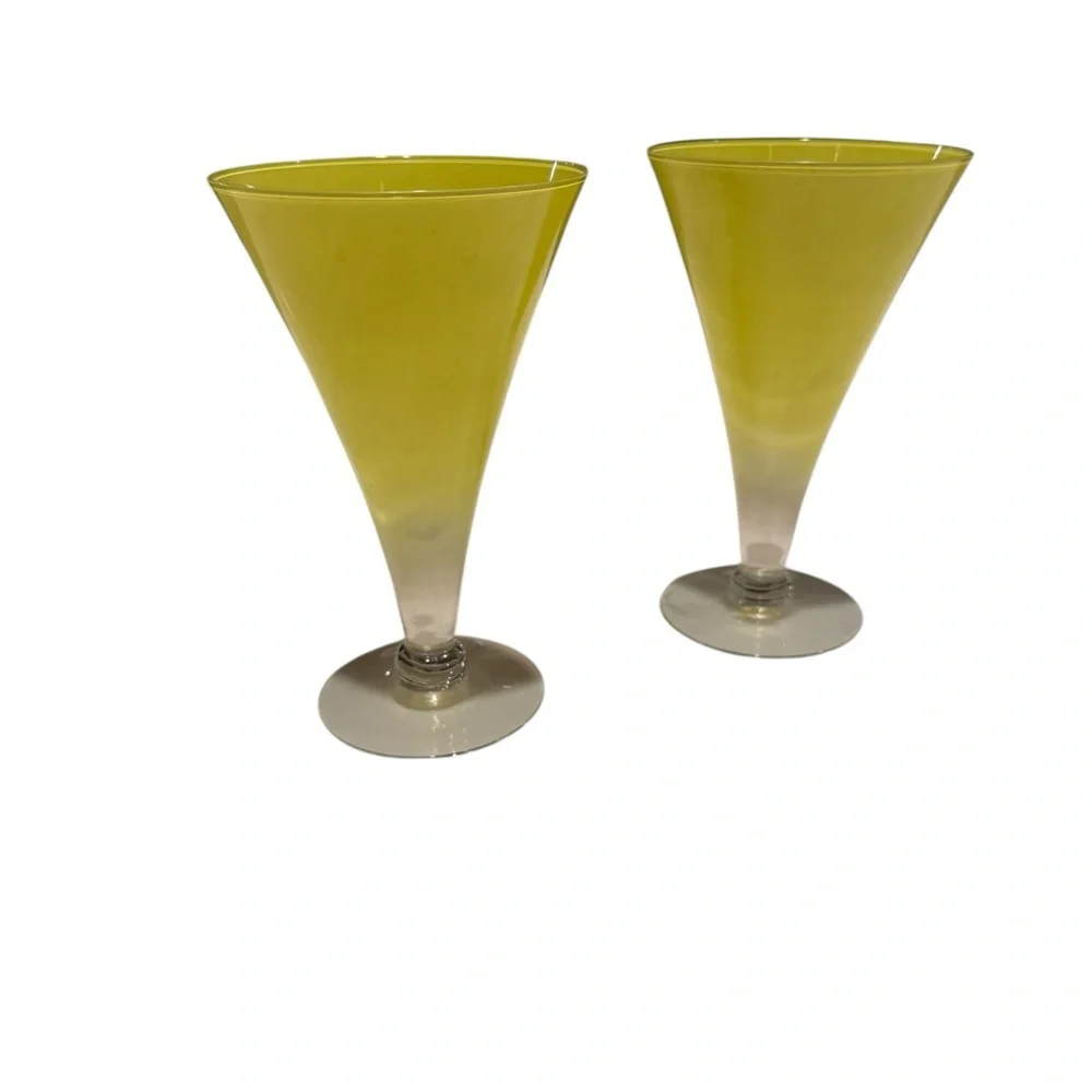 Lemon Yellow Ombre Conical Beer Martini Glasses Art Glass. Vintage Set of 2